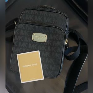 Michael Kors Crossbody